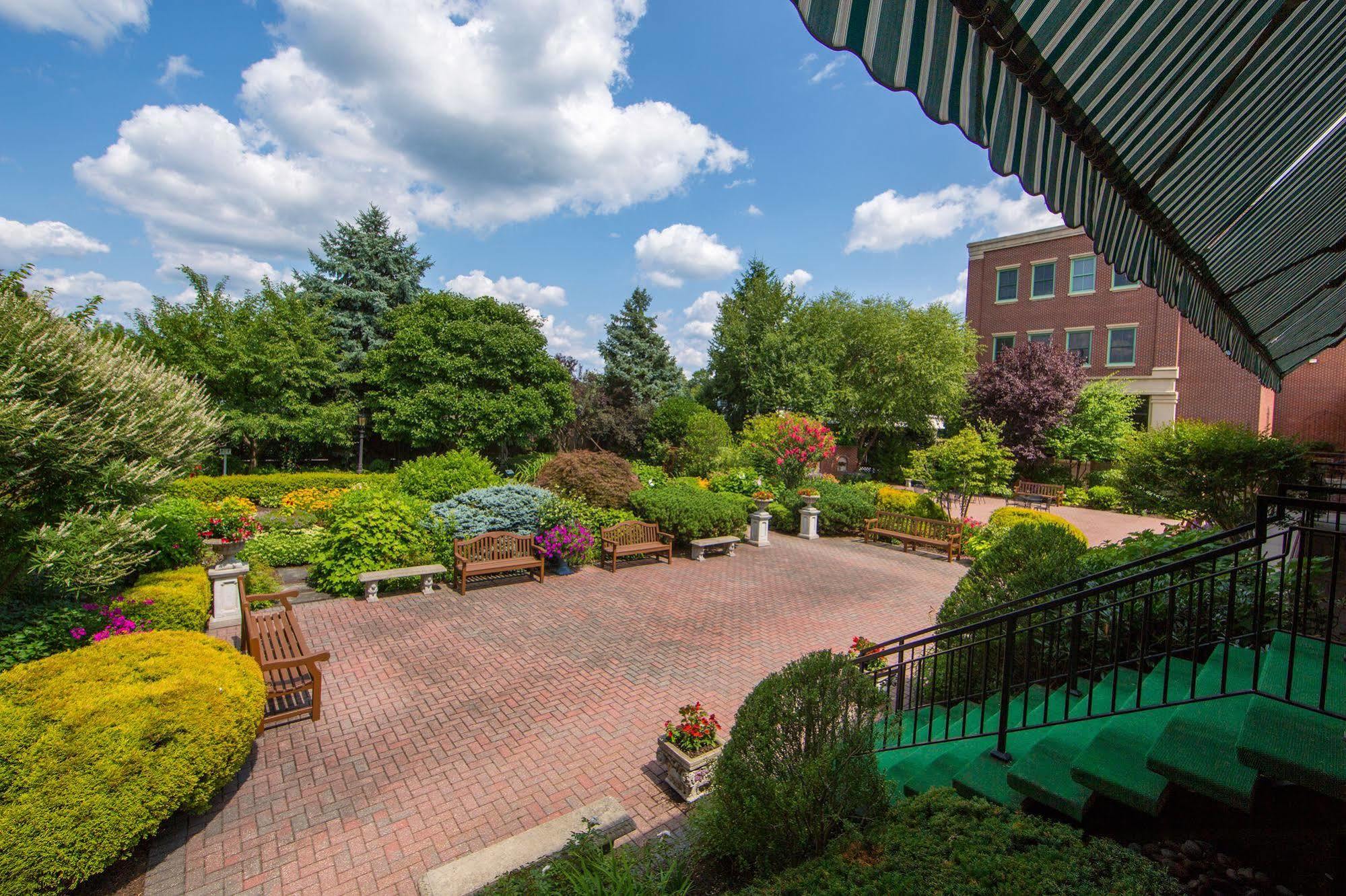 The Radnor Hotel Wayne Εξωτερικό φωτογραφία