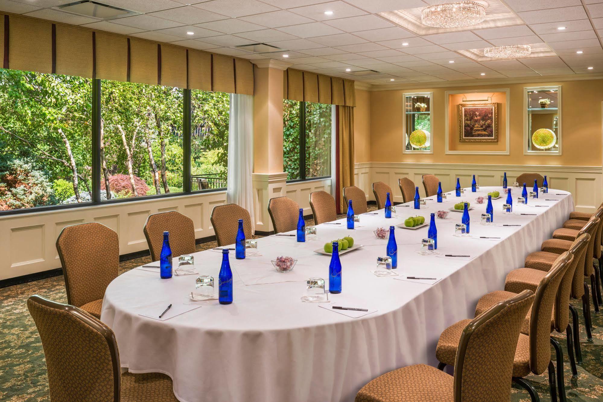 The Radnor Hotel Wayne Εξωτερικό φωτογραφία